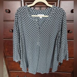 Liz Claiborne Black and White Geometric Blouse, 1X